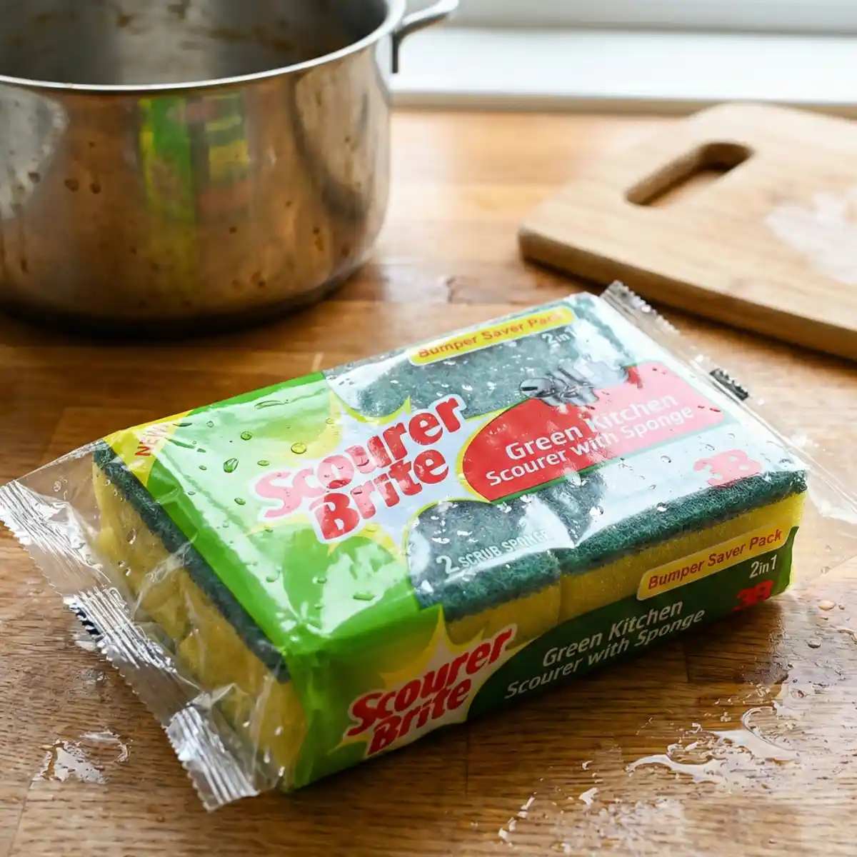 Scourer Brite Bumper Saver Regular 2 In 1 Product packet Upper side